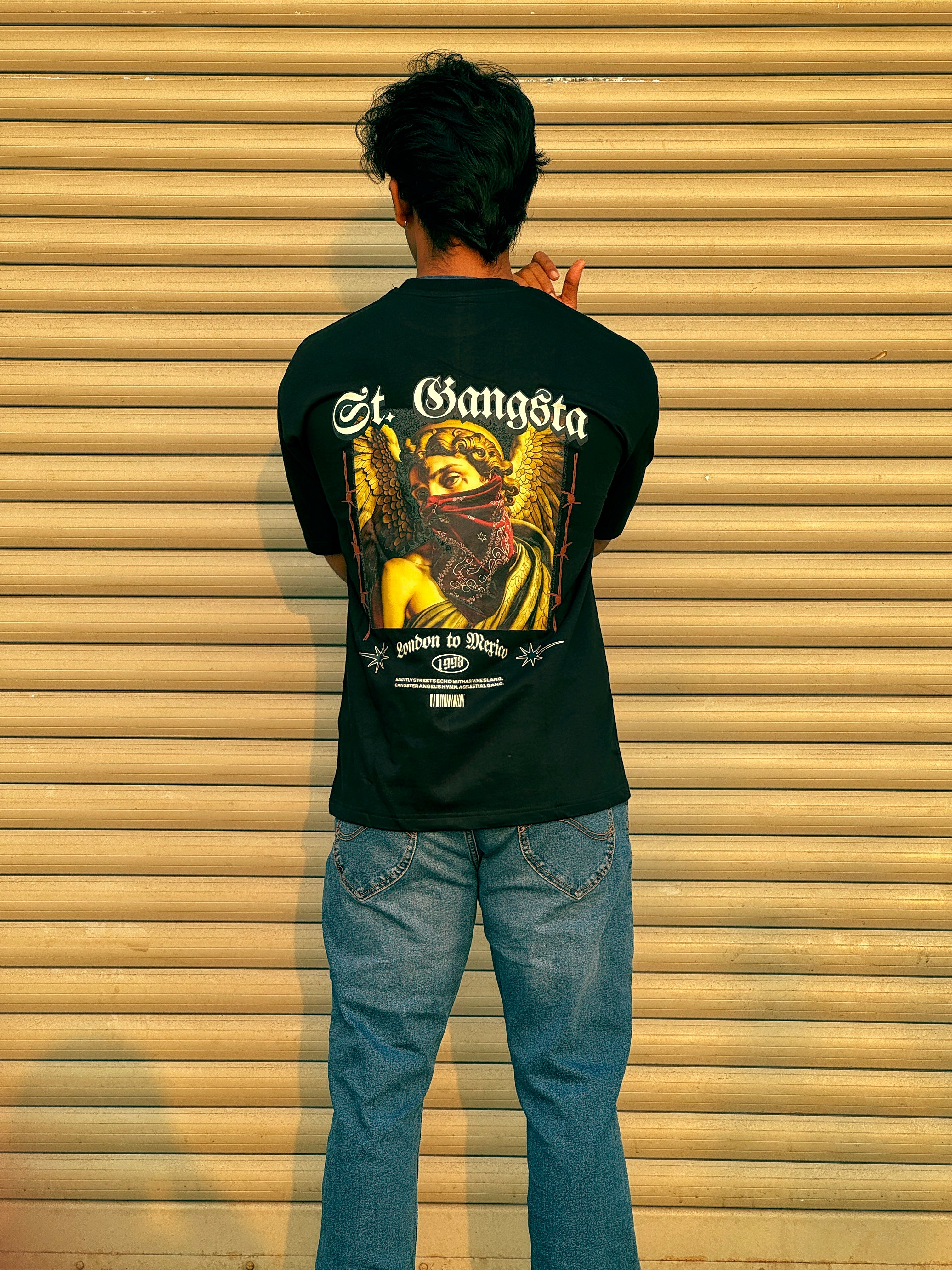 ST. GANGSTA OVERSIZED T-SHIRT 🪽